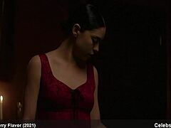 Rosa Salazar in Topless-Filmszenen