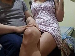 Soția argentiniană primește un masaj senzual cu un fund mare și sâni mari