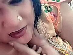 Sexy Indian bhabhi Dolly negis flaunts her big tits