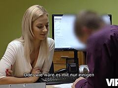 Un jeune couple tchèque reçoit du sexe en échange de paiement dans une vidéo Vip4k