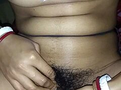 Indian MILF's beautiful boobs and pussy get fucked